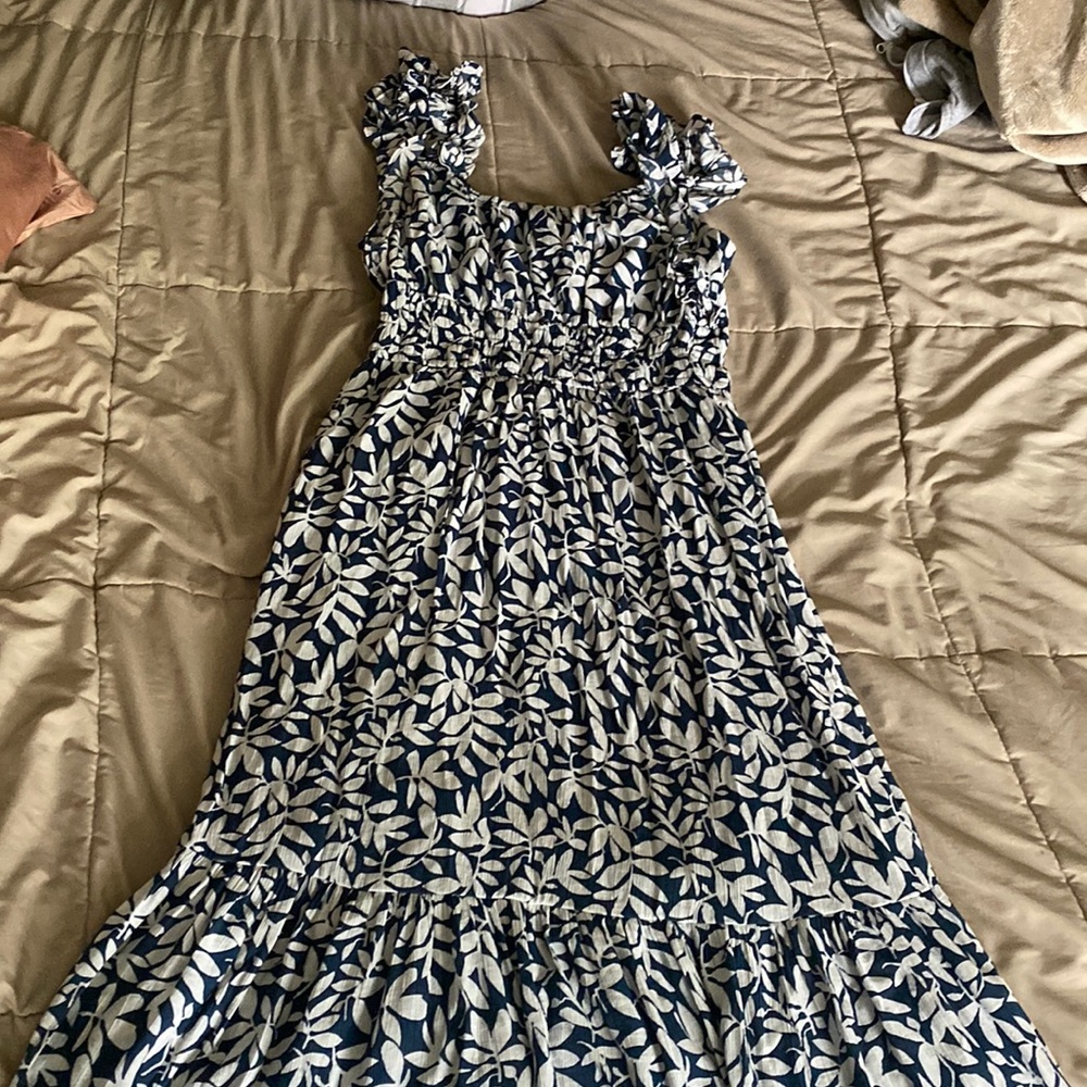 Ruffle strap textured maxi dress